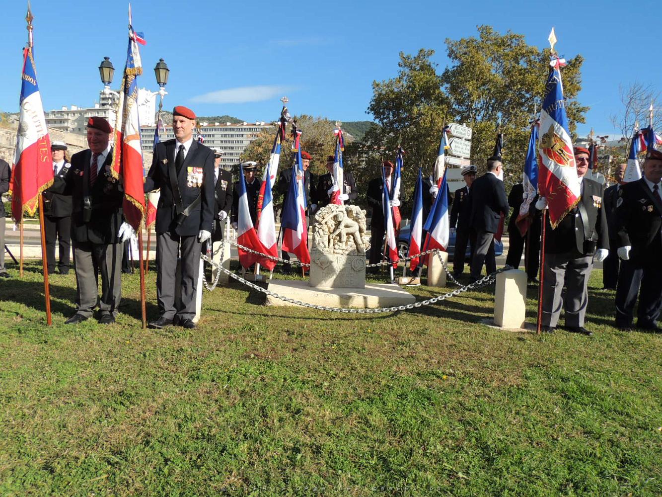 2017 10 23 TOULON 35 EME ANNIVERSAIRE  ATTENTAT DU DRAKKAR (28).JPG -           
